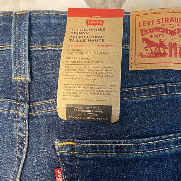 NWT Signature by Levi Strauss Indigo Skinny Jeans - Picture 3 of 5